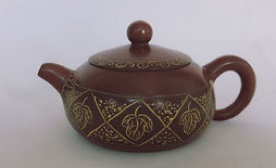 收藏一把具有實用性和藝術品的欽州坭興陶壺