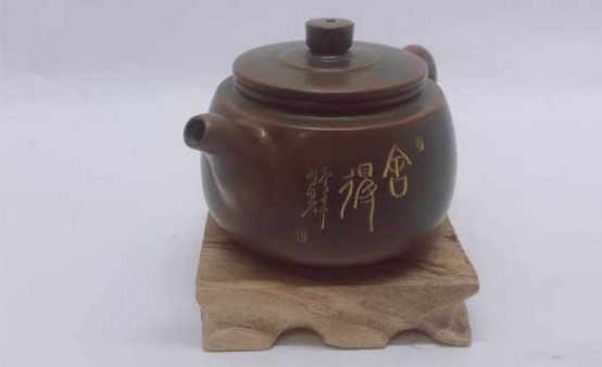 廣西欽州坭興陶茶壺與什么茶配才好